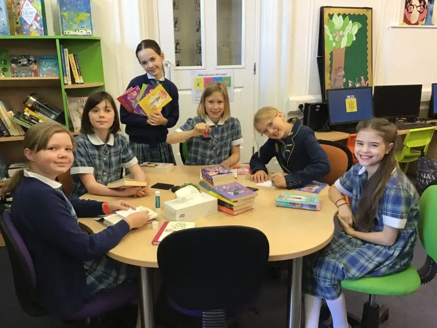 Chatterbooks Library jobs