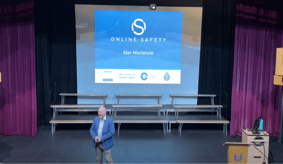 Alana Mackenzie E-Safety Presentation