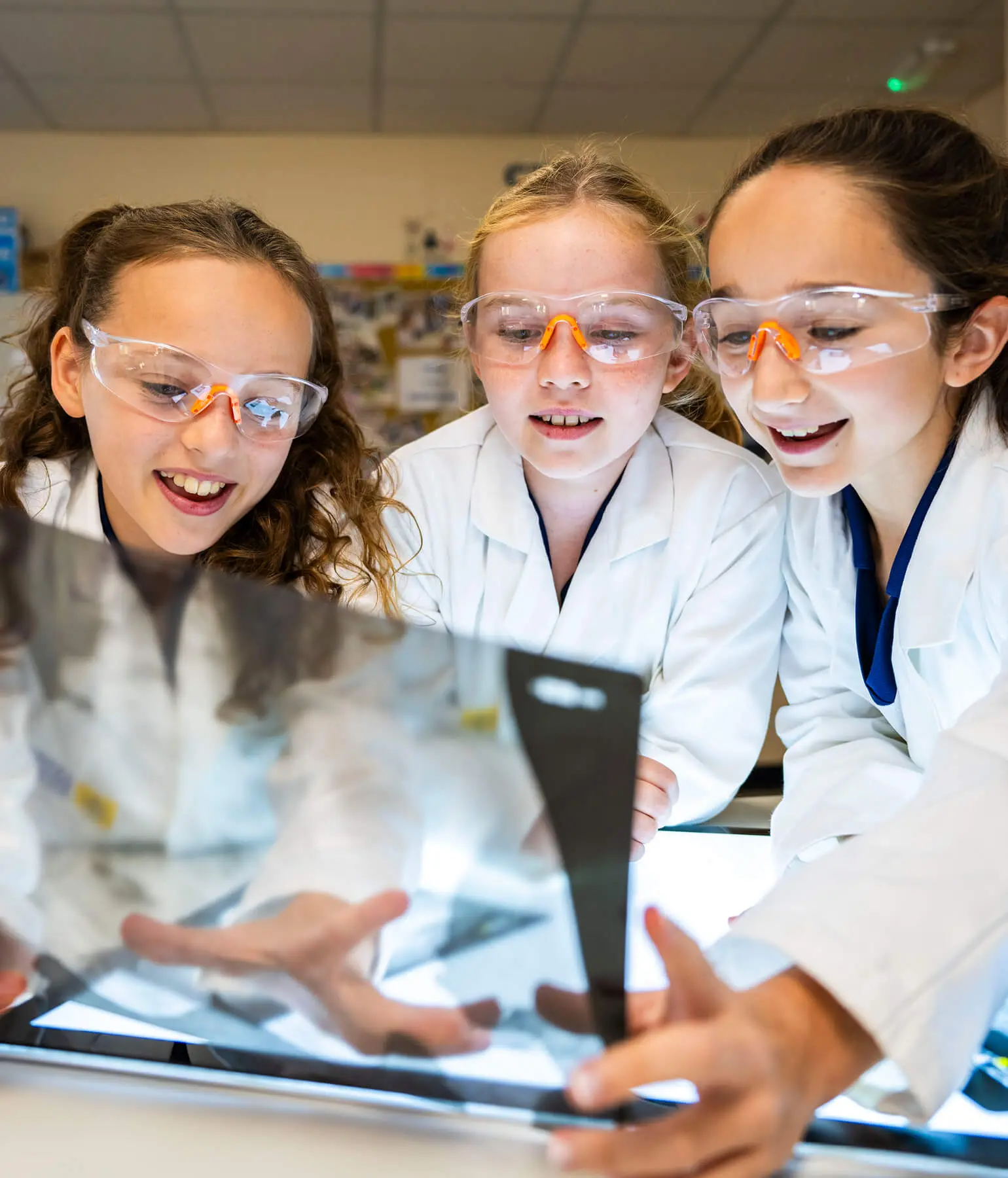 Notre-Dame-Left-Right-Block-Images-Academics4