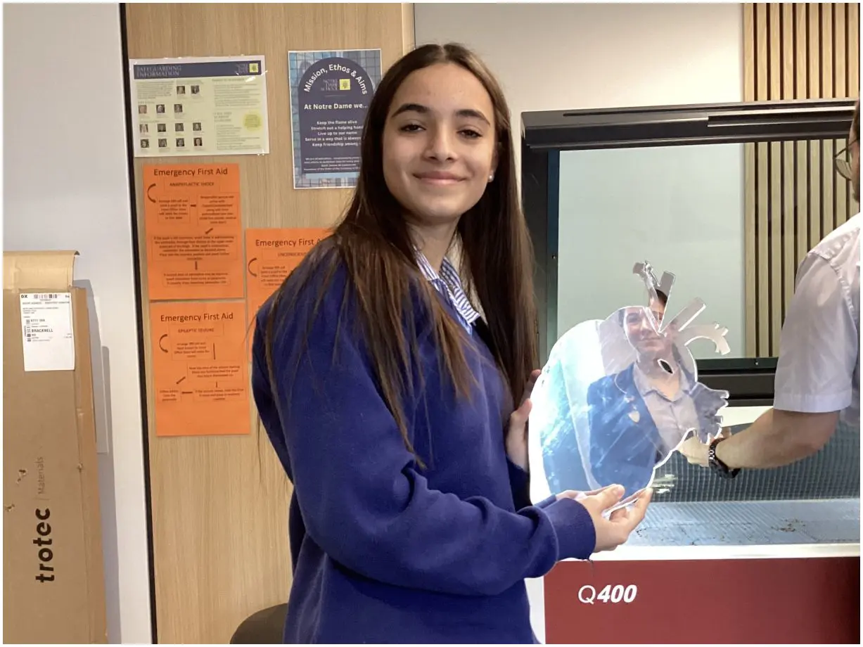 Issy MK - Art - Laser Cutter