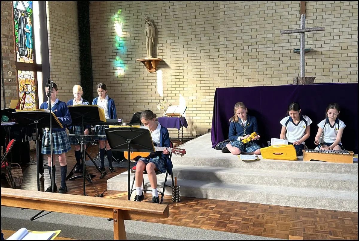 Year 6 Performing WWII Songs