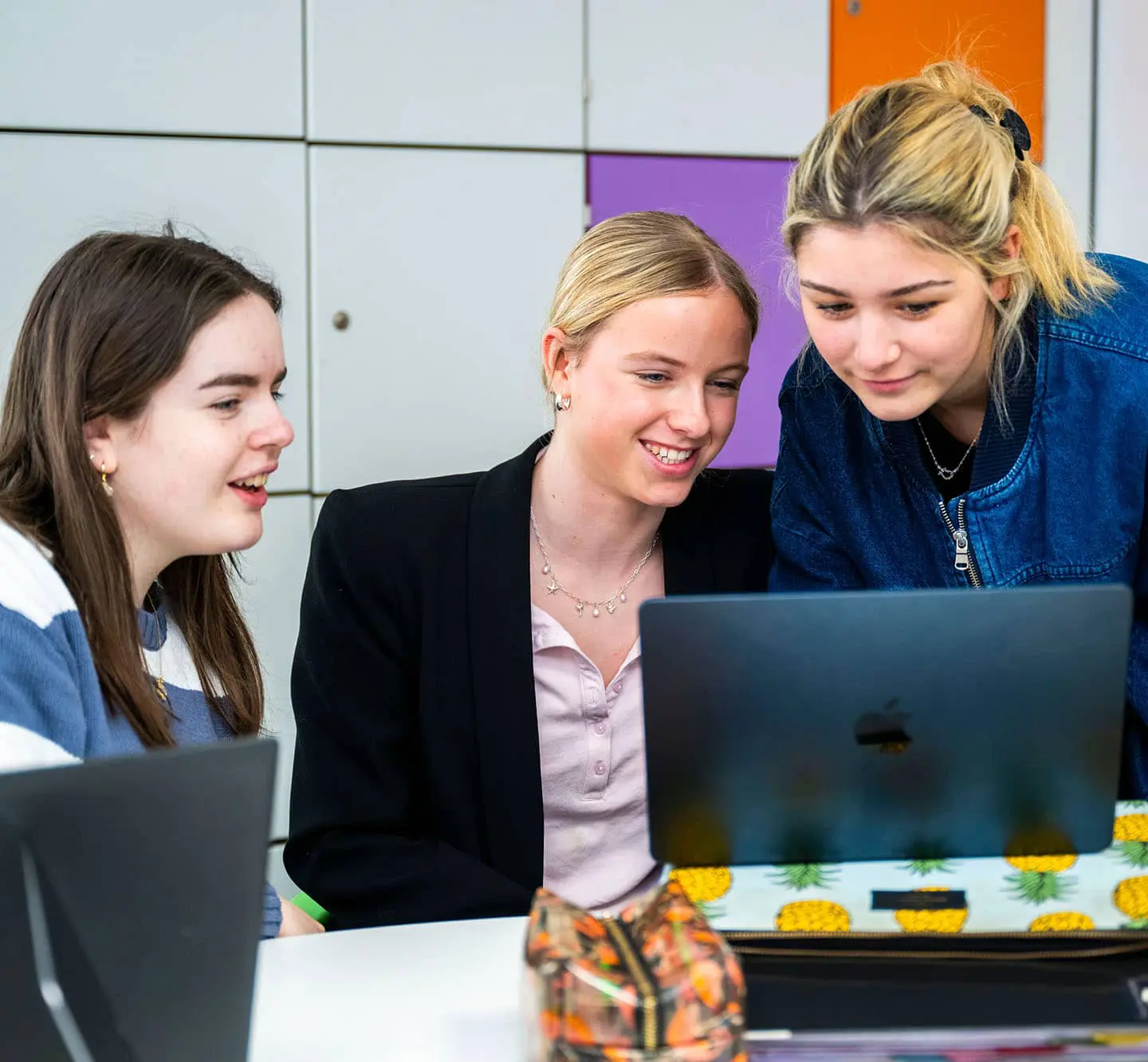 img - careers & university advice