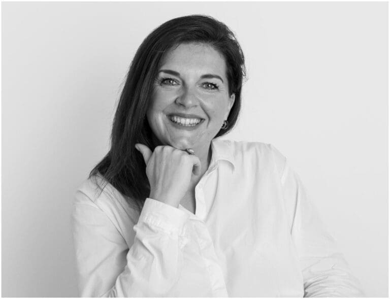 Alumnae Olivia Lowdell