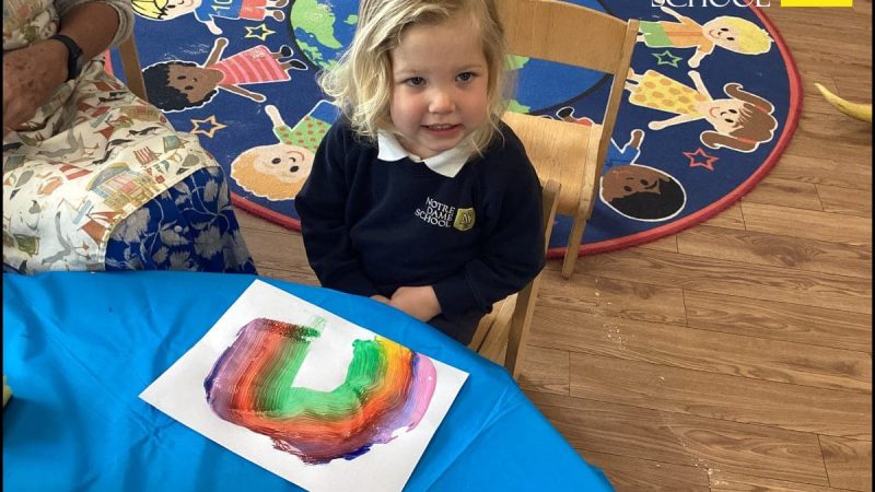 Caterpillars News - Minibeasts and Colours